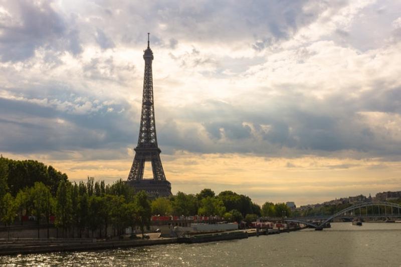eiffel tower