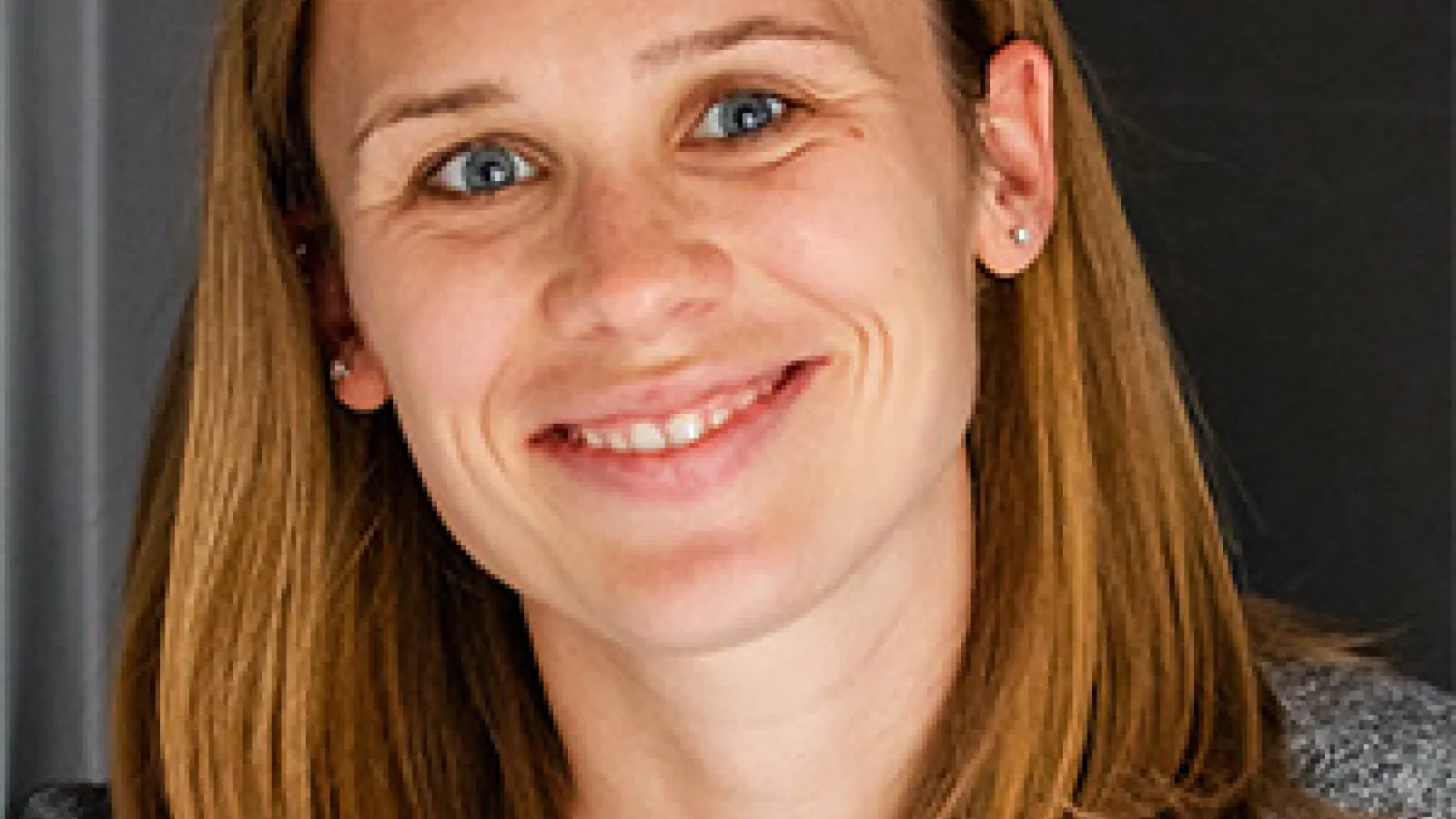Jenn Hellmann headshot