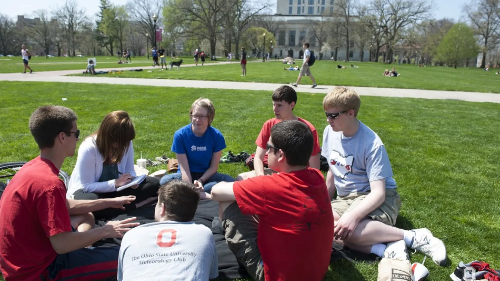 Spring group on oval