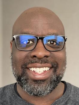headshot of Jonathan Hall