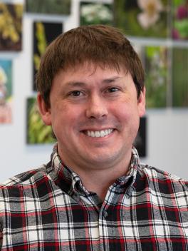 headshot of Nathan Whelan