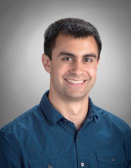 headshot of Alex Champagne