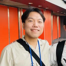 head and shoulders shot of Sungsik Kong