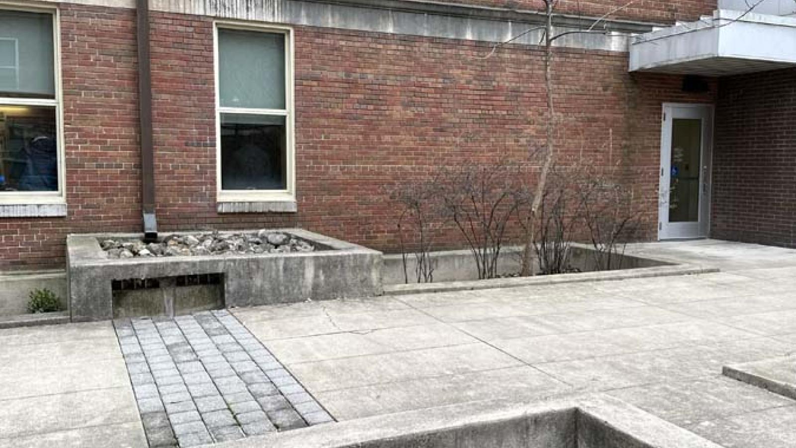 WSW downspout